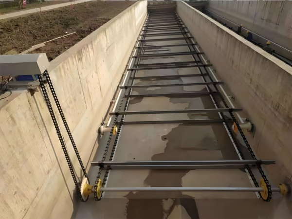 中心刮泥机减速机拆解